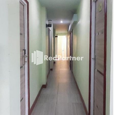 Guest House Anak Raja Pangkalan Bun Syariah Mitra Reddoorz 外观 照片